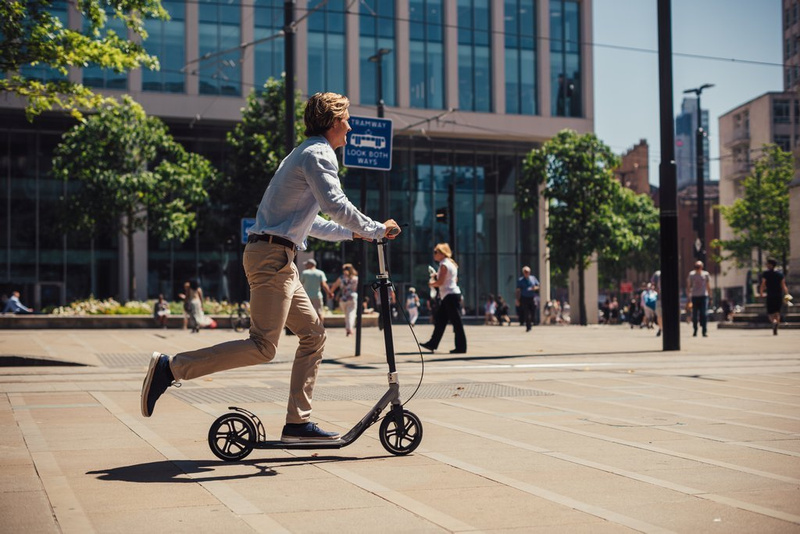 Hulajnoga miejska Globber 479-102 ONE NL 230 Titanium/Lead Gray