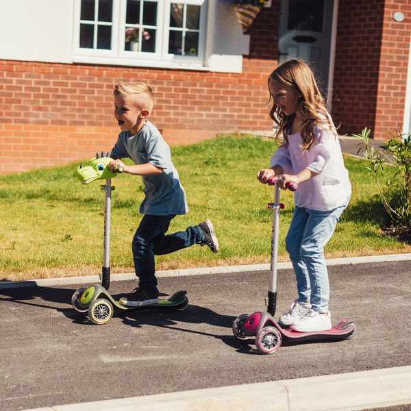 Maskotka na kierownicę hulajnogi Globber Scooter Friends / Dino blue 527-100