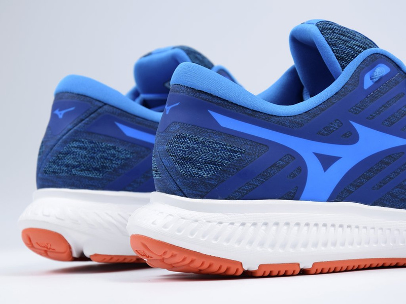 Buty do biegania Mizuno Ezrun LX 2, Diva Blue