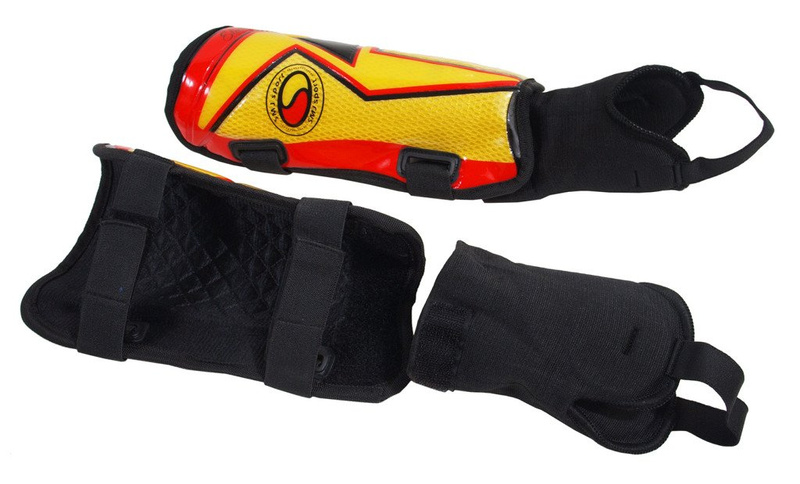 Ochraniacze piłkarskie SMJ Elektra