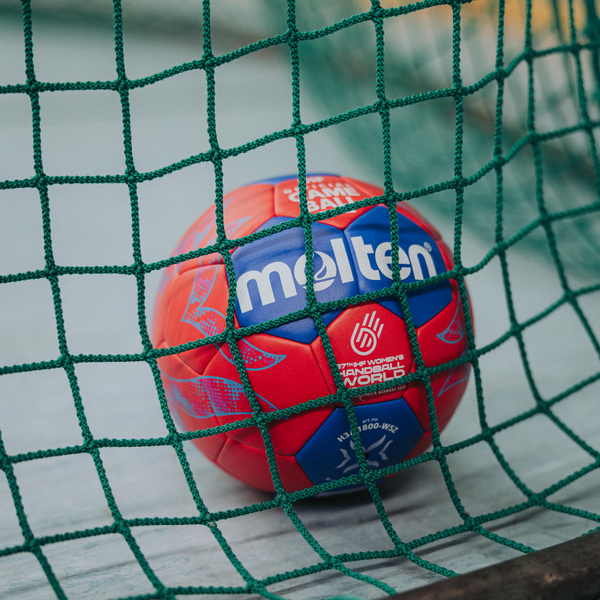 H2A1800-W5Z Piłka do ręcznej Molten 1800 World Championship 2025