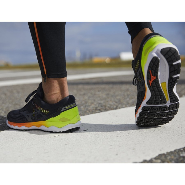 Buty do biegania Mizuno Wave Sky 4