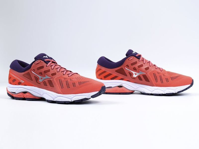 Buty do biegania Mizuno Wave Ultima 11